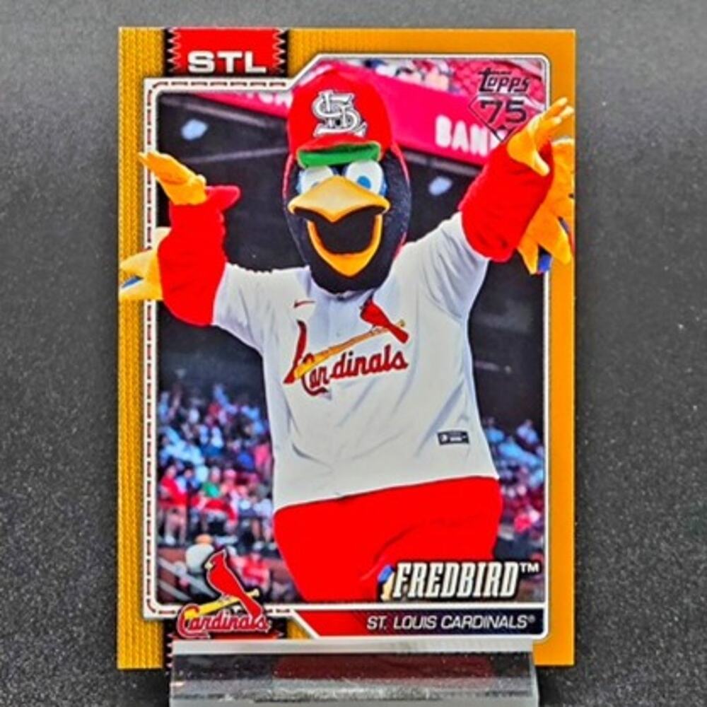 2026 Fred Bird Gold 10/50 St. Louis Cardinals Hall of Fame Mascot Card